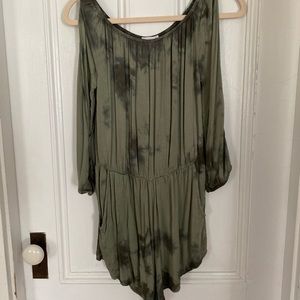 American Eagle off the shoulder romper